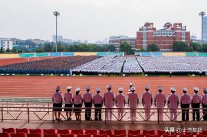 八一什么节日怎么放假 [ 八一是建党节还是建军节 ]