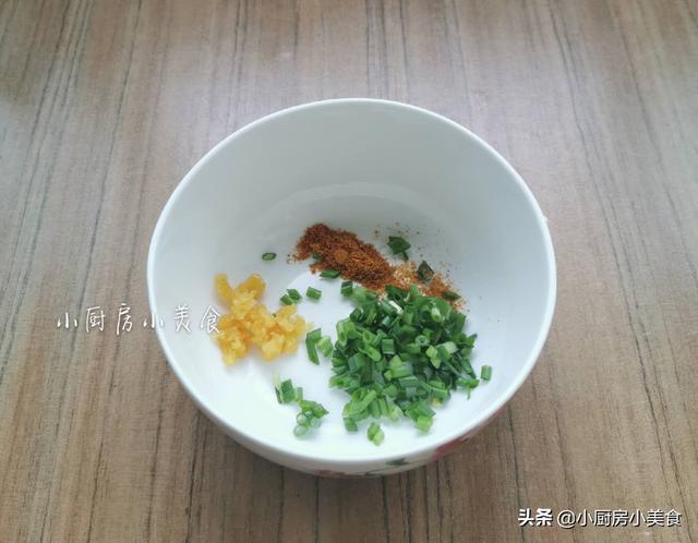 在家里这样做的饺子全家人都爱吃（大热天不想做饭）(10)