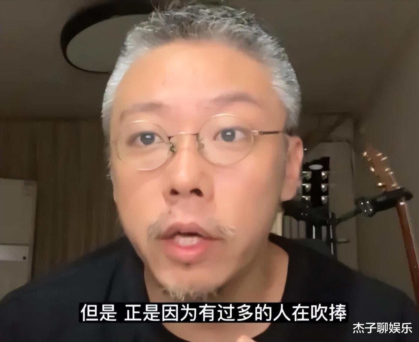 上海网友问：知名乐评人犀利点评刀郎：又烦又难听，网友用歌词回怼，亮瞎全网