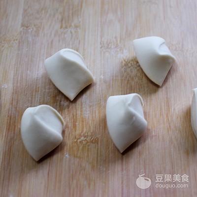 网红粘豆包的八宝馅料做法（风味人间美食复刻大挑战）(16)