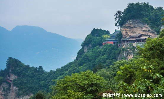  一张门票价格230元 这座山为何那么贵（武当山）