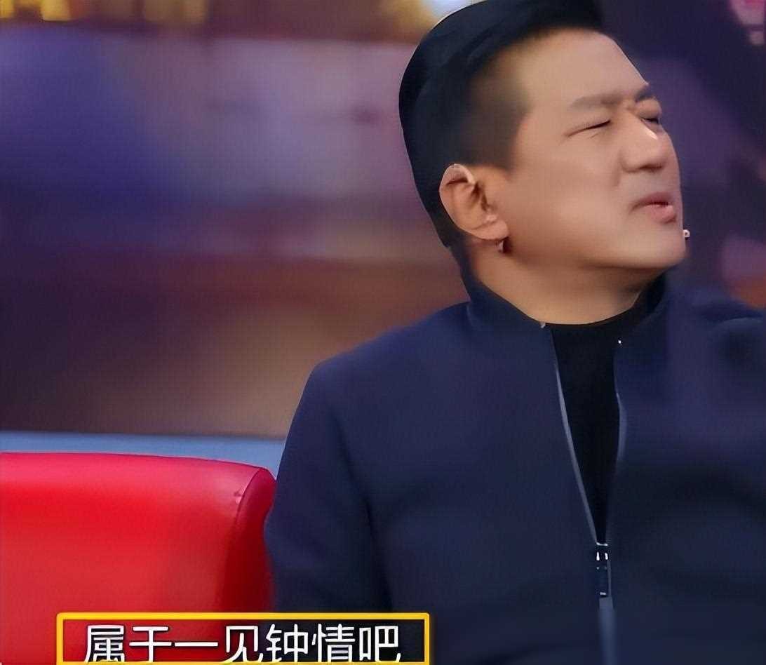 影帝丁勇岱：为啥结婚几十年零绯闻？看看妻子的地位就知道了