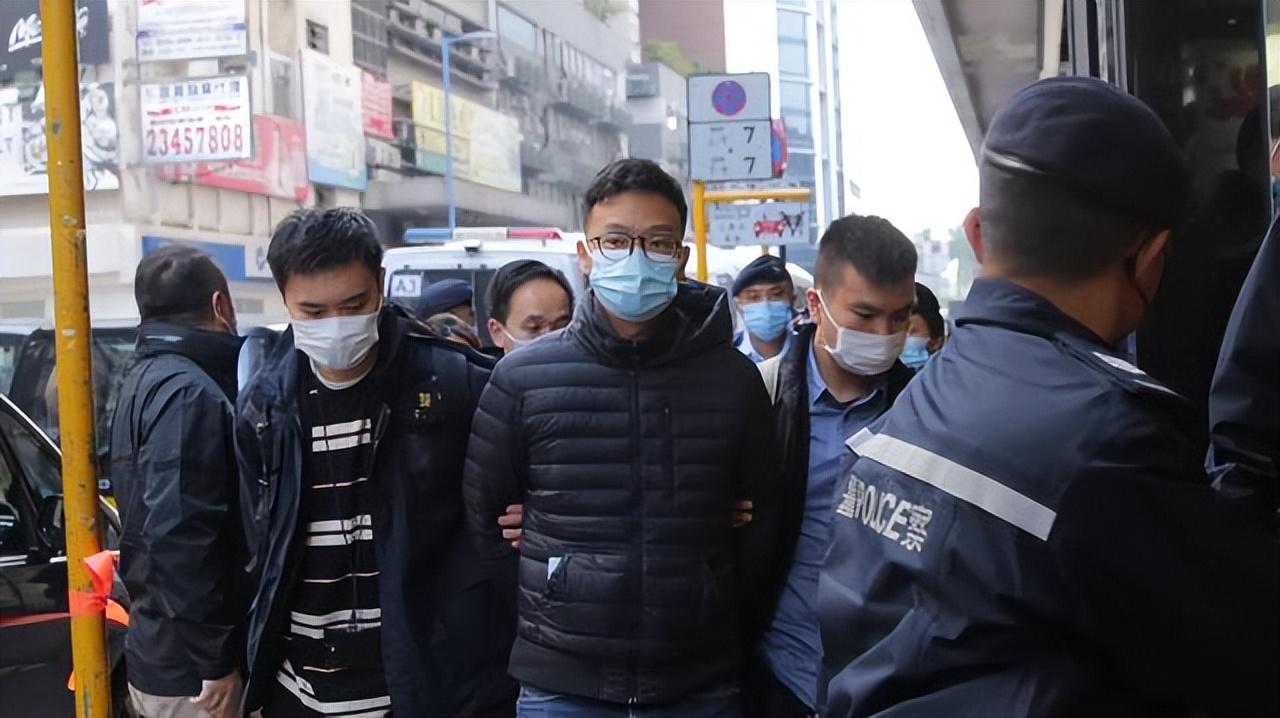 知名女星叫嚣让联合国把中国除名，公然抹黑香港警察，下场如何？